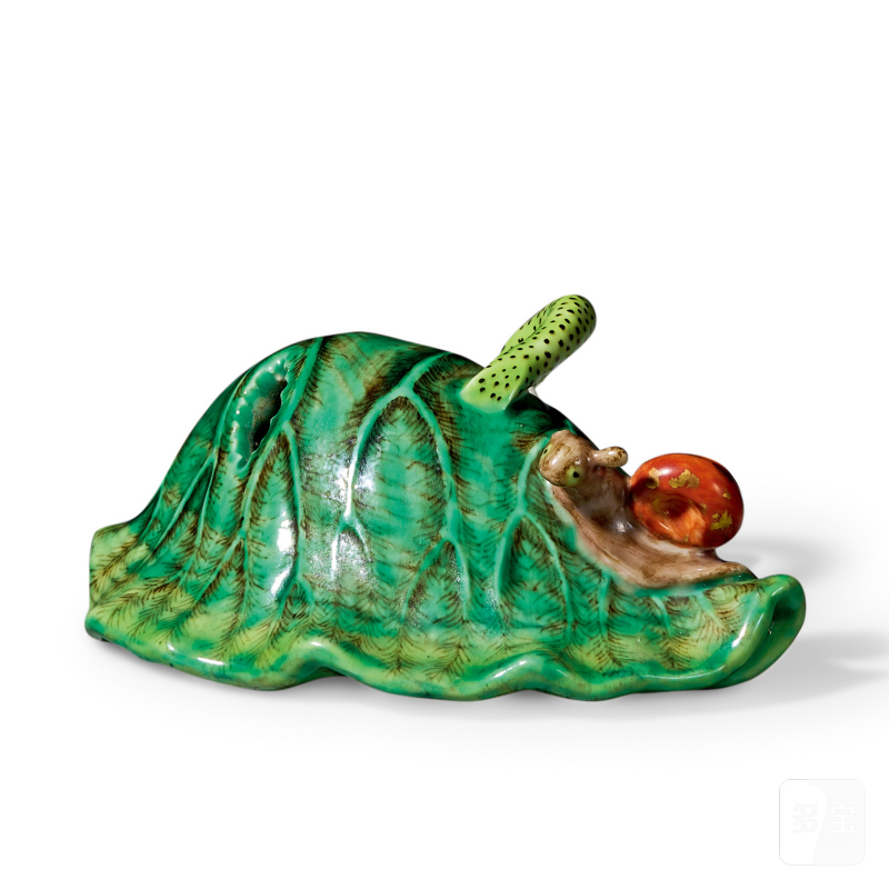 清中期 粉彩仿生荷叶形砚滴
